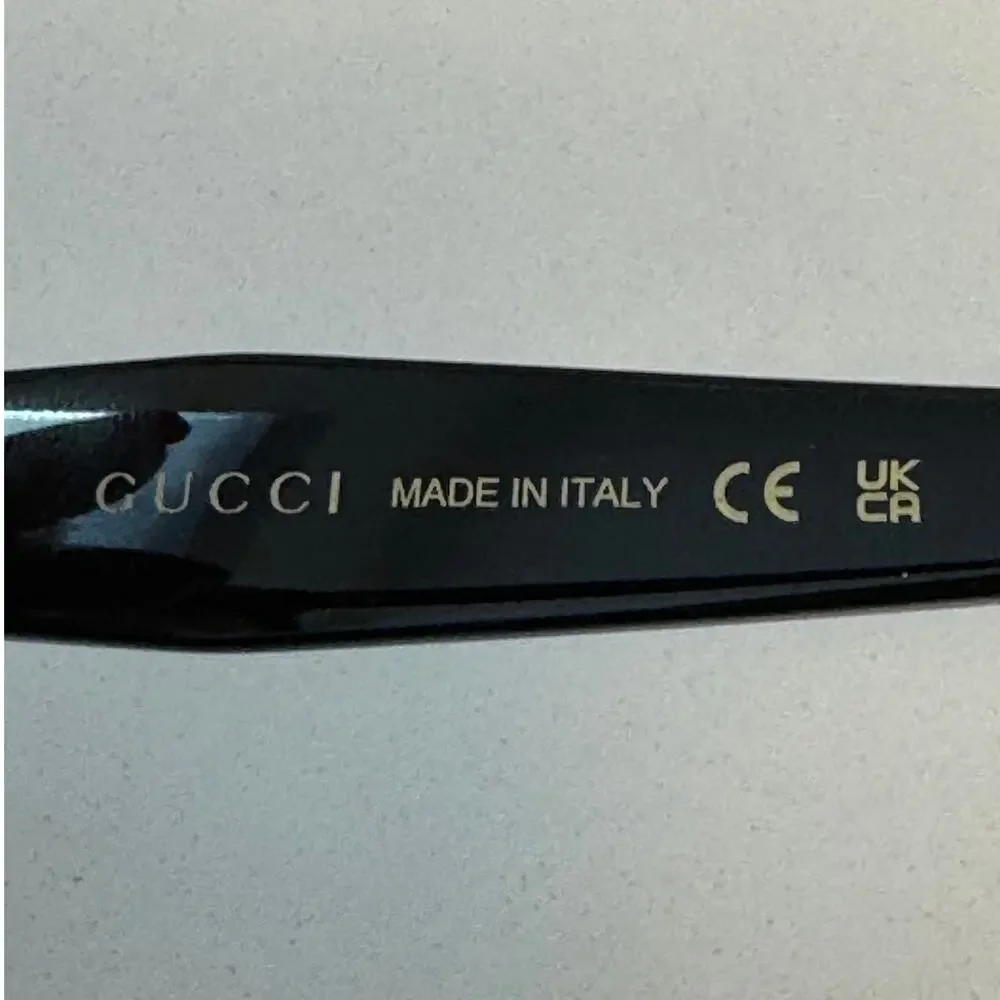 NWT GUCCI GG1338S Sunglasses‎ in Black-Red Gradient Lens